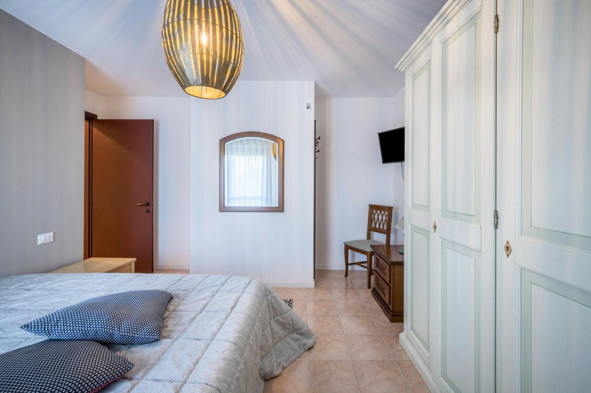 La Terrazza Sul Faro Apartment ลินญาโน ซับเบียโดโร ภายนอก รูปภาพ